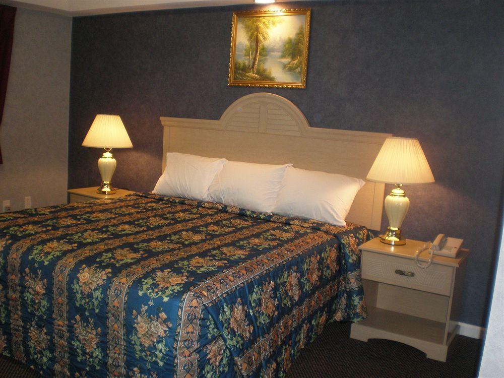 Village Inn & Suites - Smithville Eksteriør bilde
