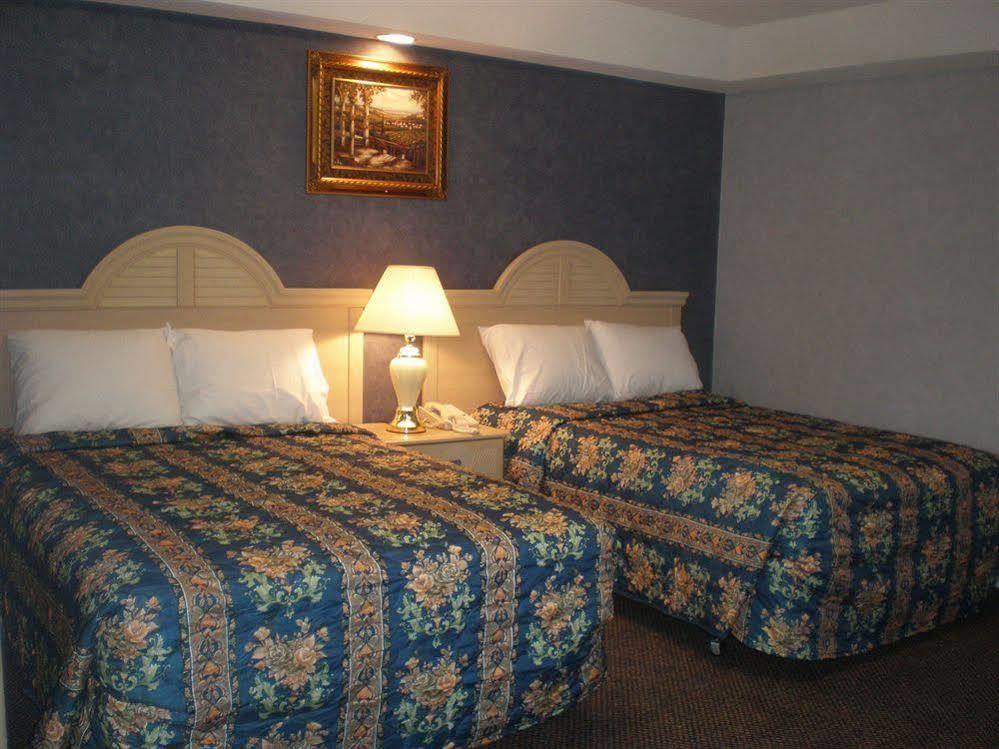 Village Inn & Suites - Smithville Eksteriør bilde